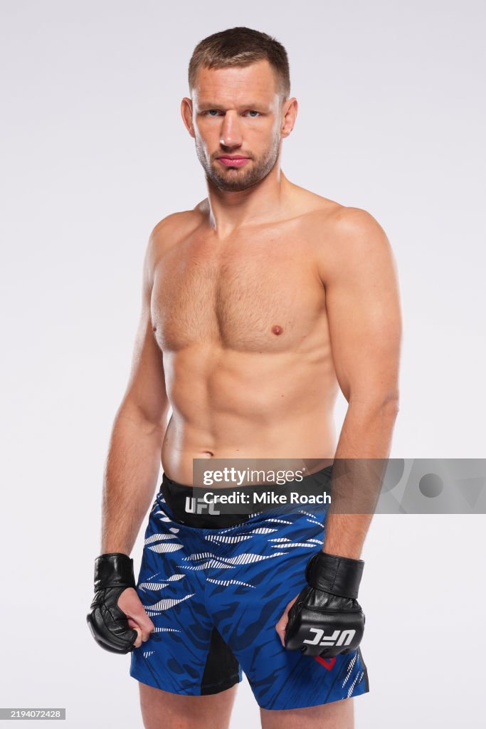 Reiner de Ridder poses for a portrait during a UFC photo session on ...