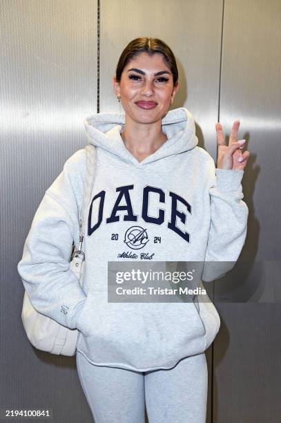 Yeliz Koc leaves for "Ich bin ein Star - Holt mich hier raus!" in Australia at Frankfurt International Airport on January 19, 2025 in Frankfurt am...