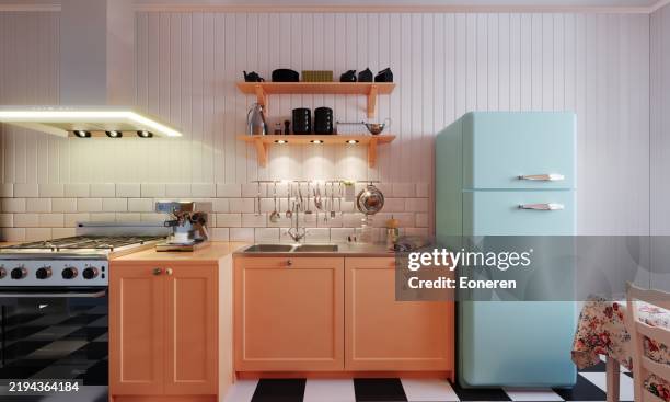intérieur de cuisine rétro confortable - réfrigérateur vide photos et images de collection