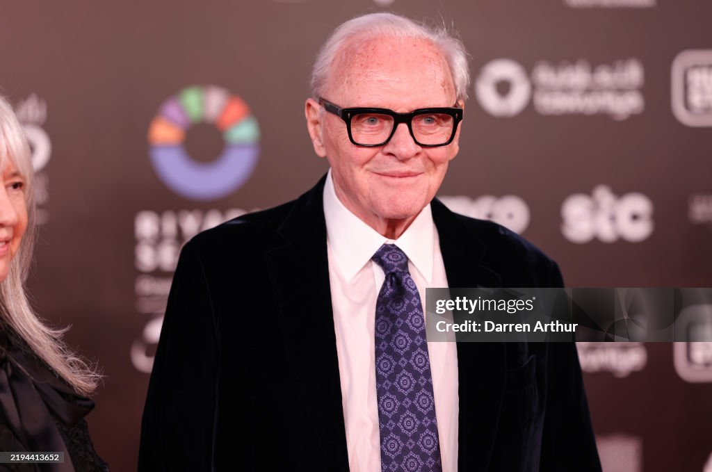 LIFE IS A DREAM - Composer Sir Anthony Hopkins - The Royal Philharmonic Orchestra - Arrivals