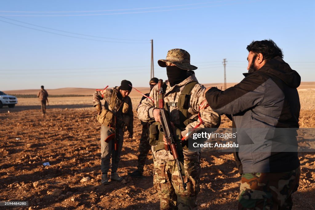 Syrian National Army clash with PKK/YPG in Manbij