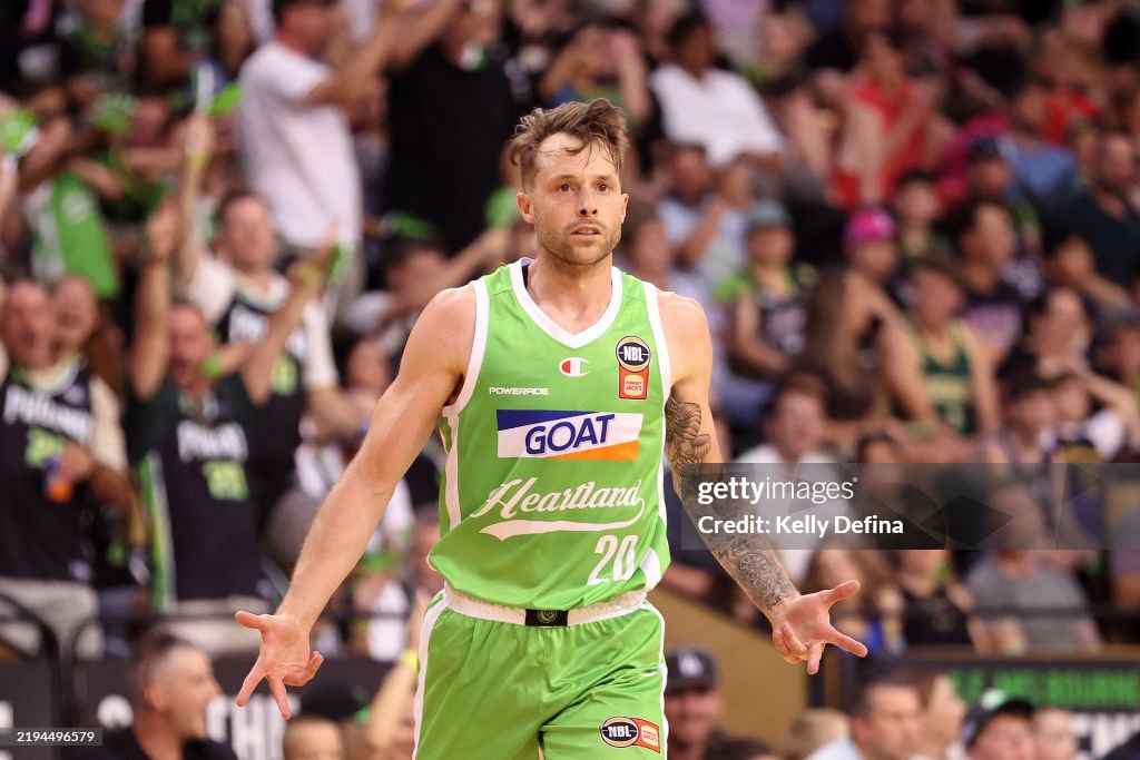 NBL Rd 17 - South East Melbourne Phoenix v New Zealand Breakers