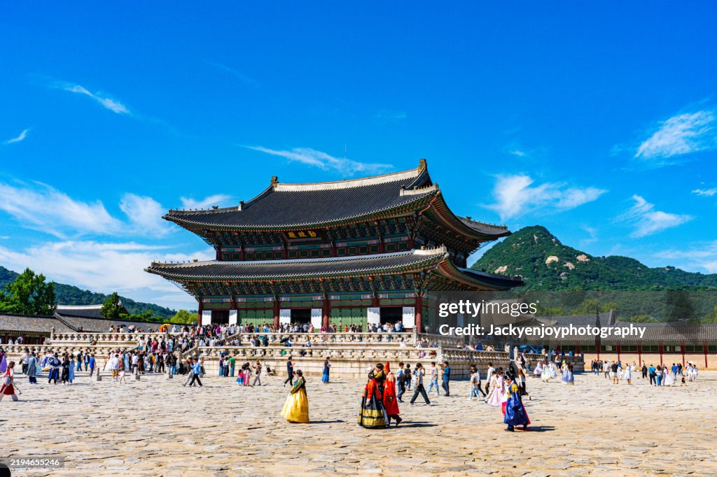 Seoul's Gyeongbokgung Palace in the summer