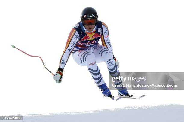 Romed Baumann of Team Germany in action during the Audi FIS Alpine Ski World Cup Men's Downhill Training on January 22, 2025 in Kitzbuehel, Austria.