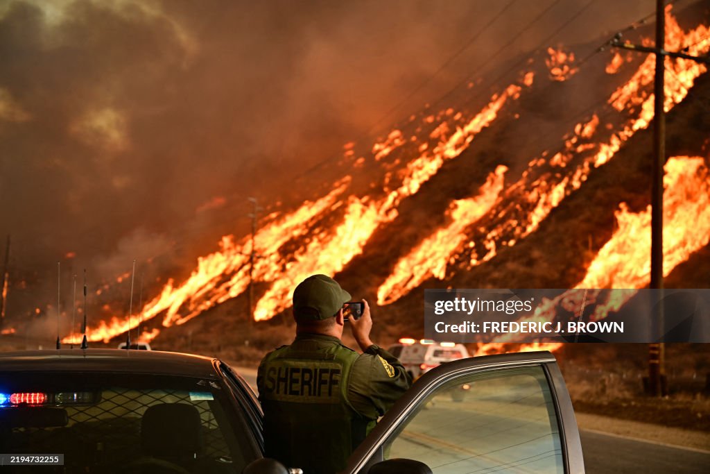 US-WEATHER-FIRE