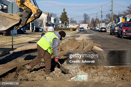 Construction worker digging Construction worker digging