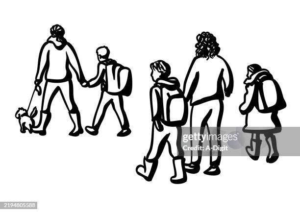 stockillustraties, clipart, cartoons en iconen met gettinghomefromschoolinkdrawing - minimal art