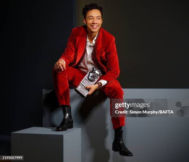 Kit Guard Actor 2,037 Kit Young Photos & High Res Pictures - Getty Images