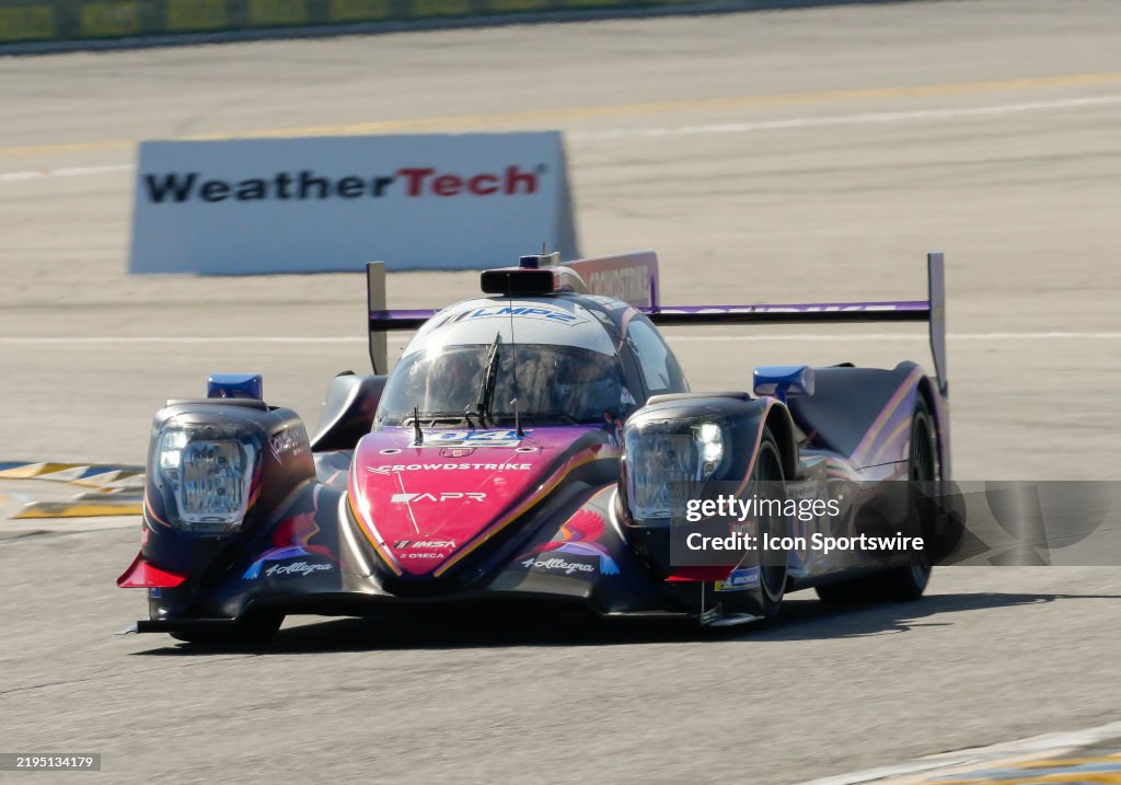 AUTO: JAN 24 IMSA Rolex 24 at Daytona