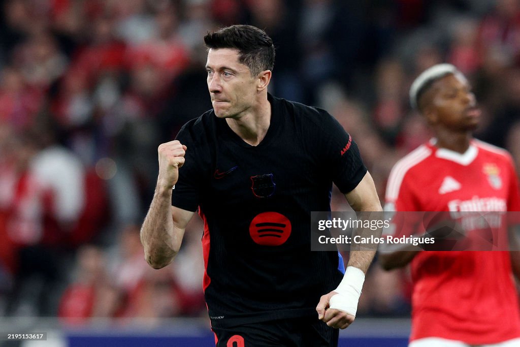 SL Benfica v FC Barcelona - UEFA Champions League 2024/25 League Phase MD7