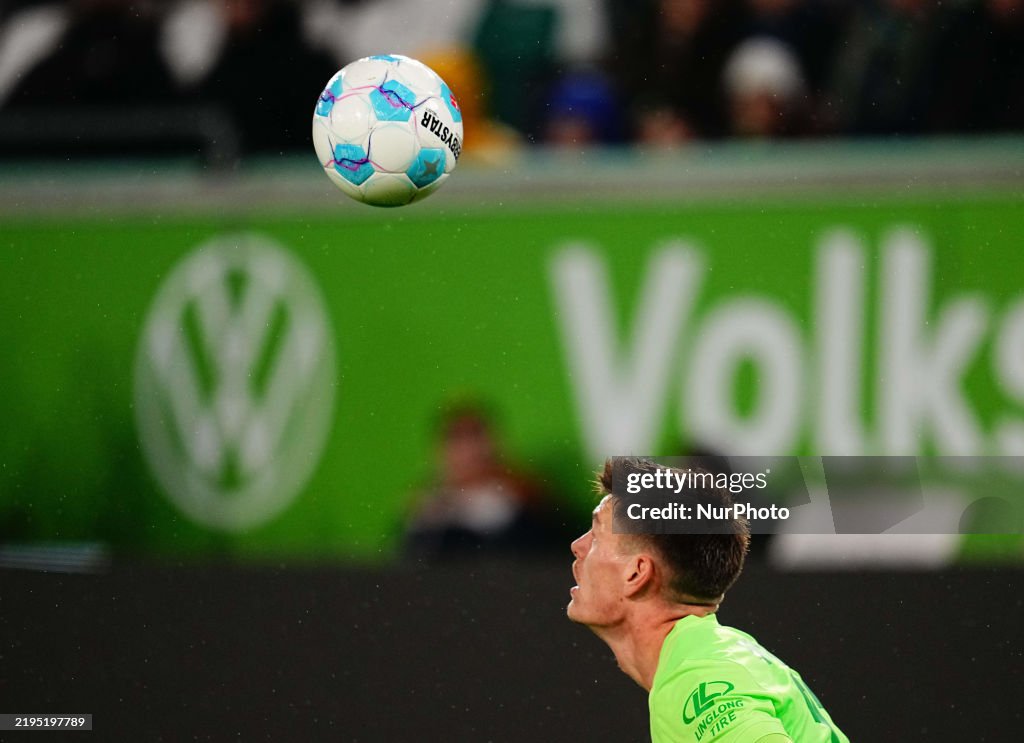 VFL Wolfsburg vs Holstein Kiel - 1. Bundesliga