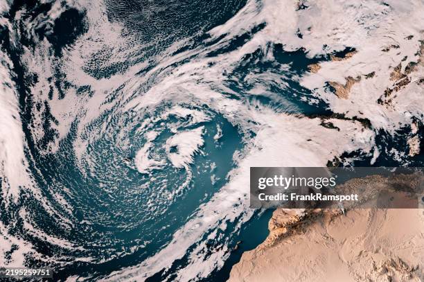 storm garoe 2024 mapa de nubes azores render 3d neutral - azores map fotografías e imágenes de stock