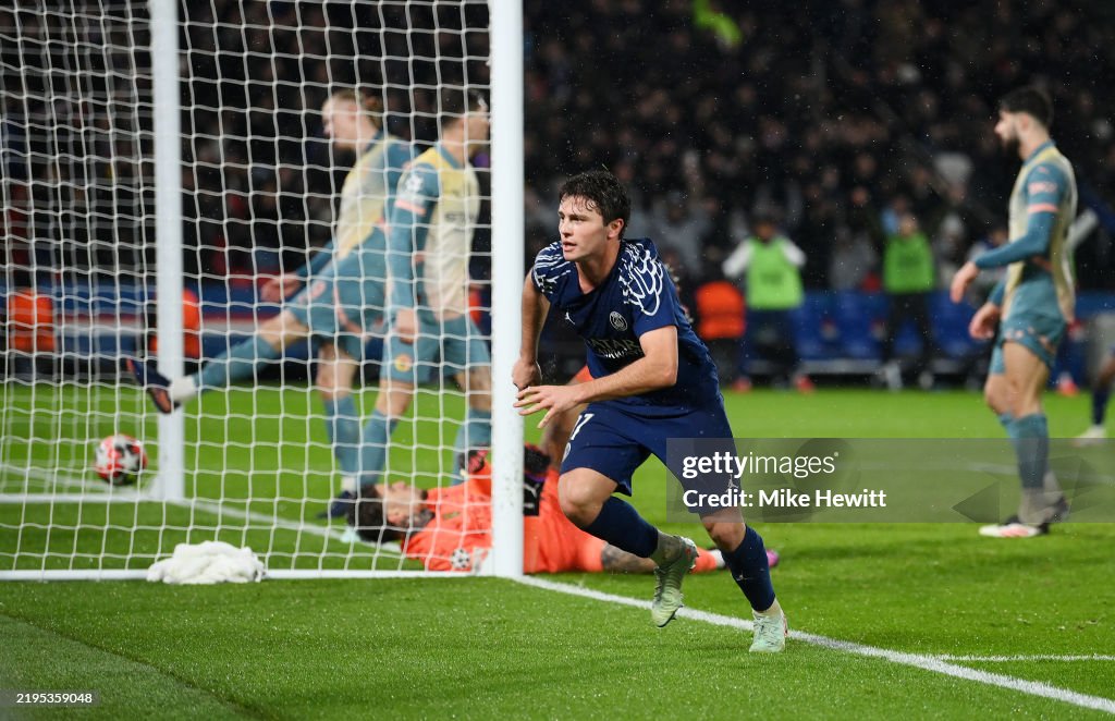 Paris Saint-Germain v Manchester City - UEFA Champions League 2024/25 League Phase MD7