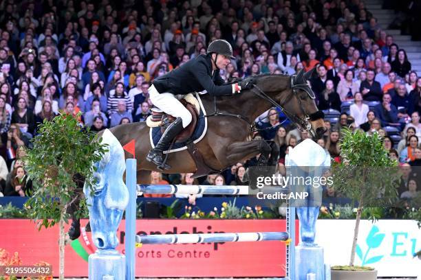 Jur Vrieling on Helwell du Chabus during the FEI World Cup show jumping competition at the Jumping Amsterdam 2025 tournament at the RAI on Jan. 26,...
