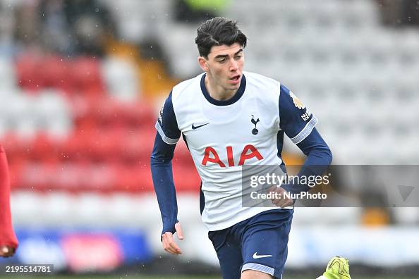 Irow Oliver Irow goes forward during the Premier League 2 match between ...