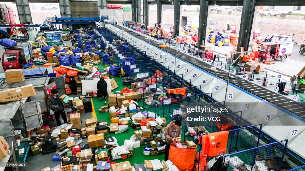 China's Express Delivery Volume Surges Ahead Of Spring Festival
