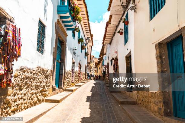 charming cusco streets in the san blas neighborhood with colonial style in peru - cusco stock pictures, royalty-free photos & images