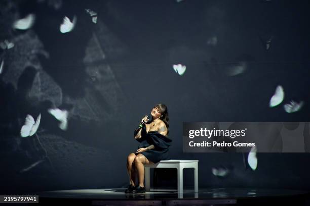Carolina Deslandes performs during the show "Eu e Ele" with musician and ex-husband Diogo Clemente at Coliseu dos Recreios on January 24, 2025 in...