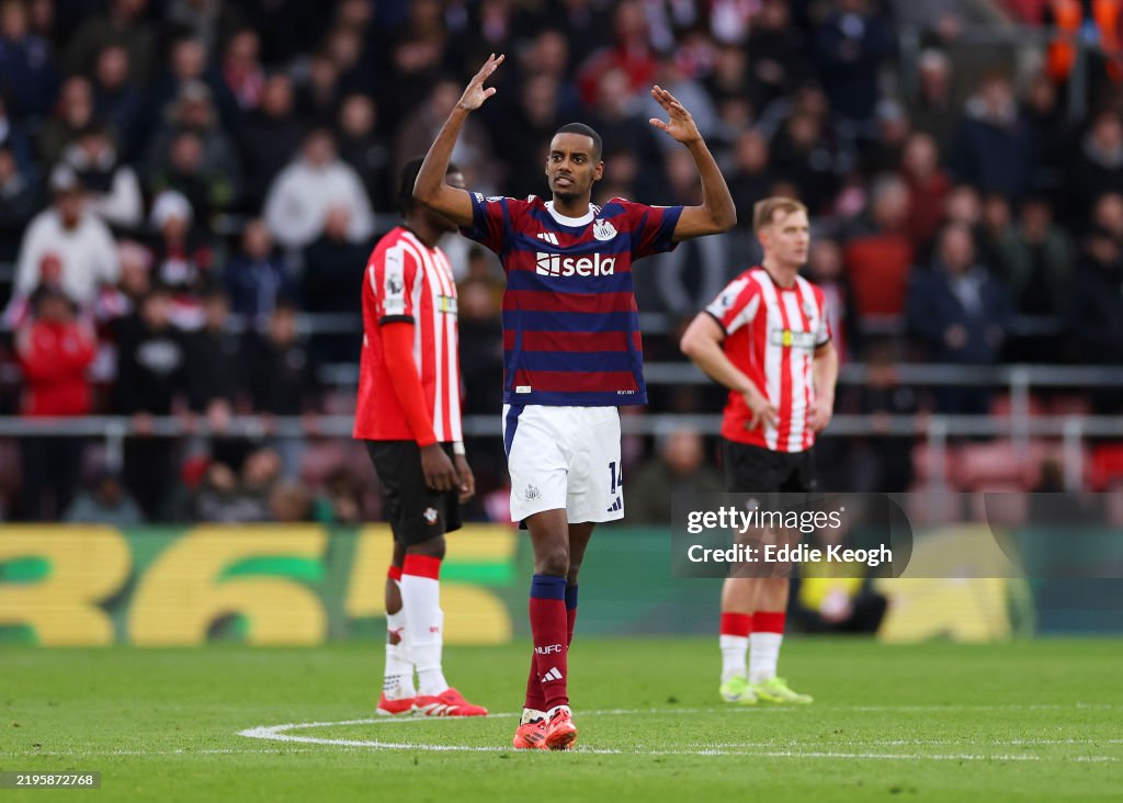 Southampton FC v Newcastle United FC - Premier League