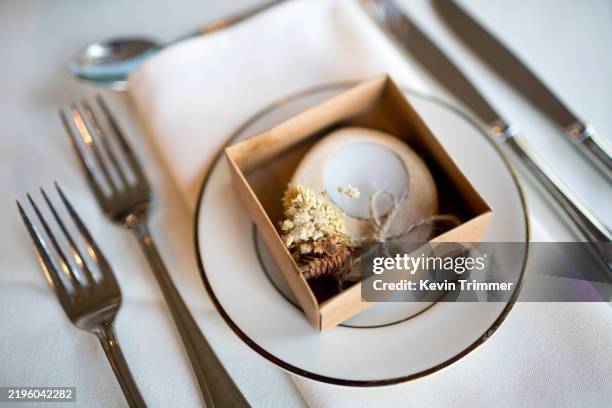 fancy place setting at formal dinner - formal table setting stock pictures, royalty-free photos & images
