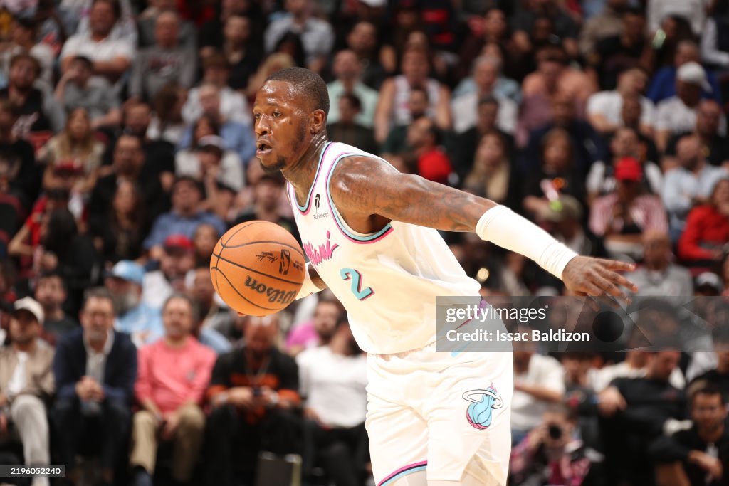 Cleveland Cavaliers v Miami Heat