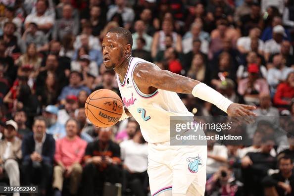 Cleveland Cavaliers v Miami Heat Cleveland Cavaliers v Miami Heat