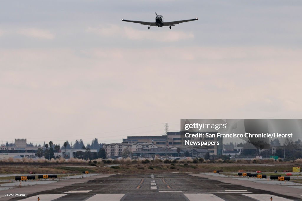 San Carlos Airport