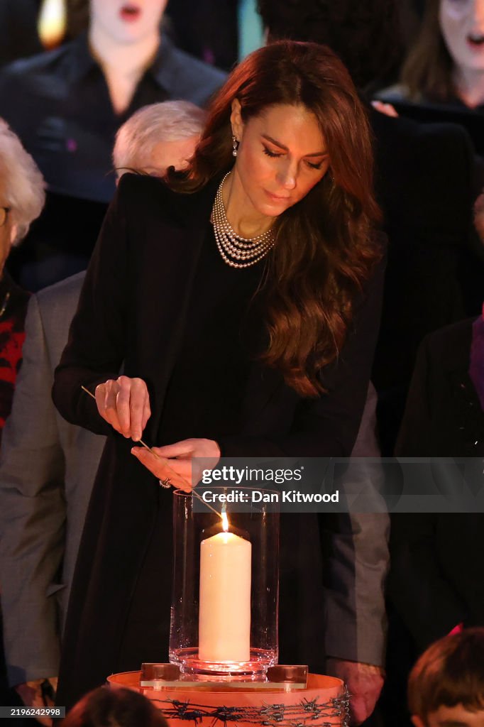 Holocaust Memorial Day Commemorated In London By UK Leaders And Luminaries