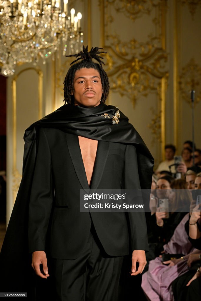 Lena Erziak: Runway - Paris Fashion Week - Haute Couture Spring-Summer 2025