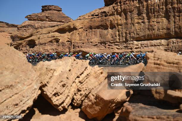 General view of the peloton competing during the 5th AlUla Tour 2025, Stage 3 a 180.6km stage from Hegra - Hejaz to Tayma Fort on January 30, 2025 in...