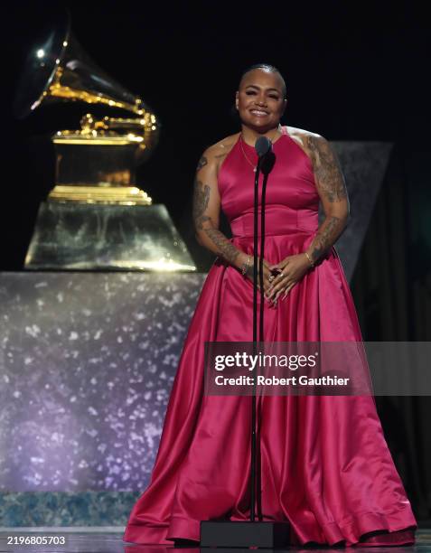 Sheba At 412 Sheba Award Stock Photos, High-Res Pictures, and Images - Getty Images