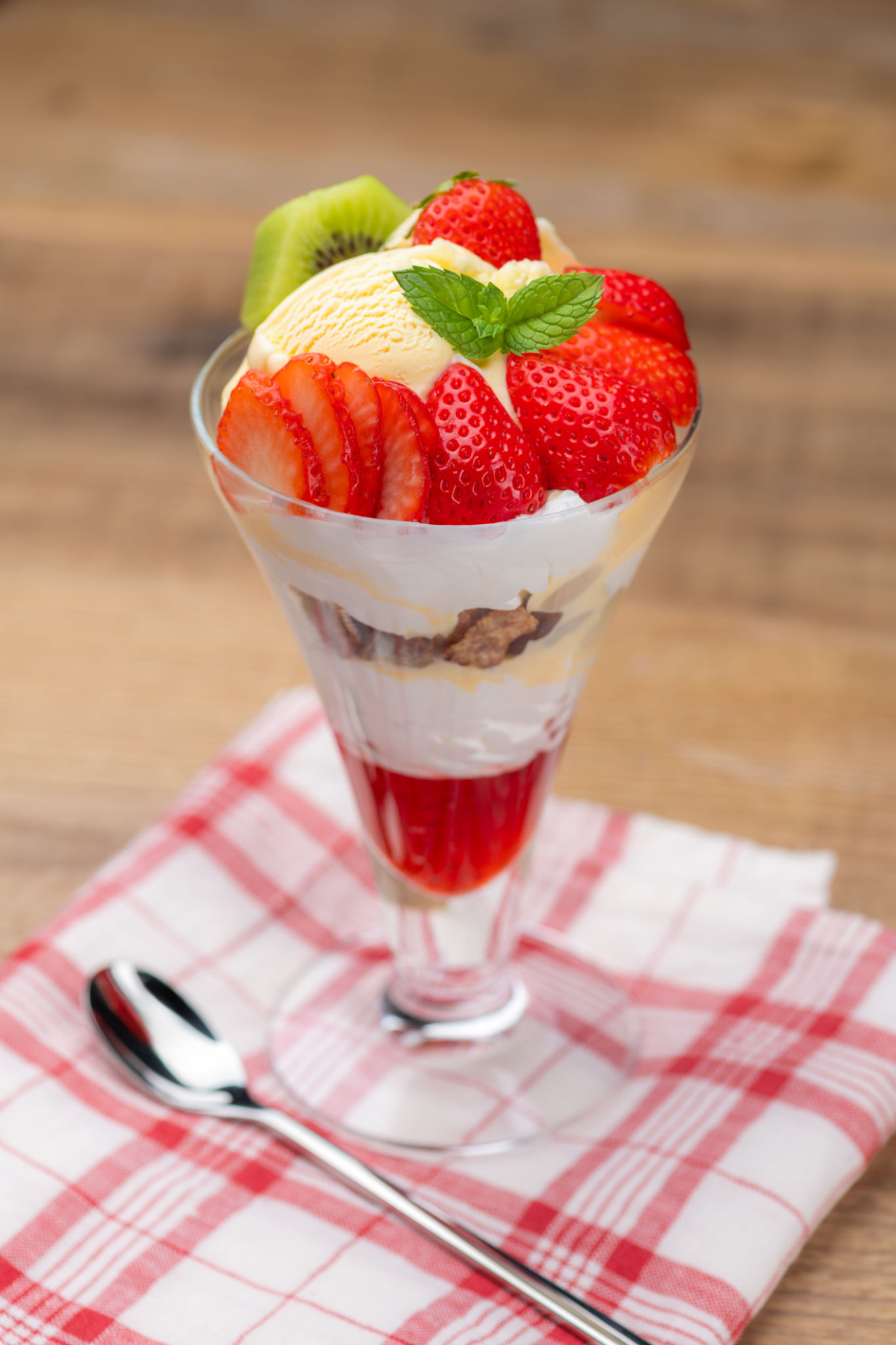 fruit parfait