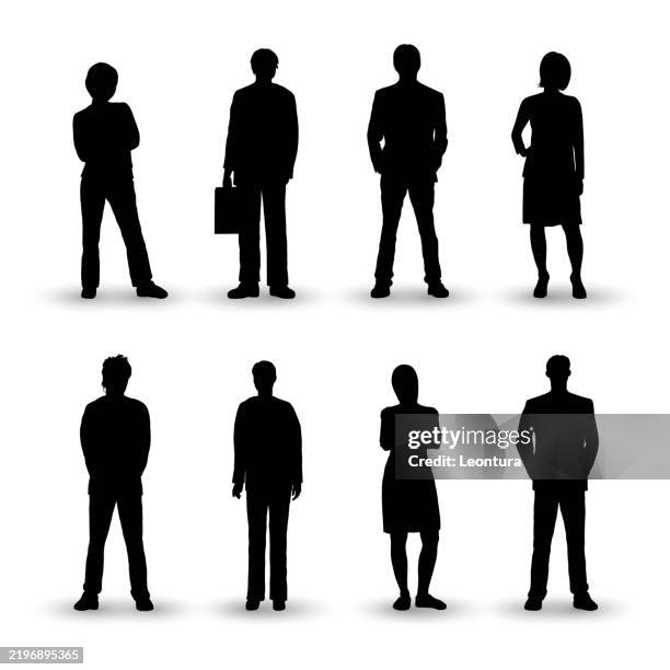 illustrazioni stock, clip art, cartoni animati e icone di tendenza di silhouette di persone altamente dettagliate - figura intera