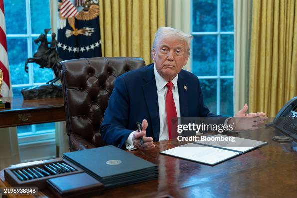 Trump Signs Action To Create Sovereign Wealth Fund In Next Year Trump Signs Action To Create Sovereign Wealth Fund In Next Year