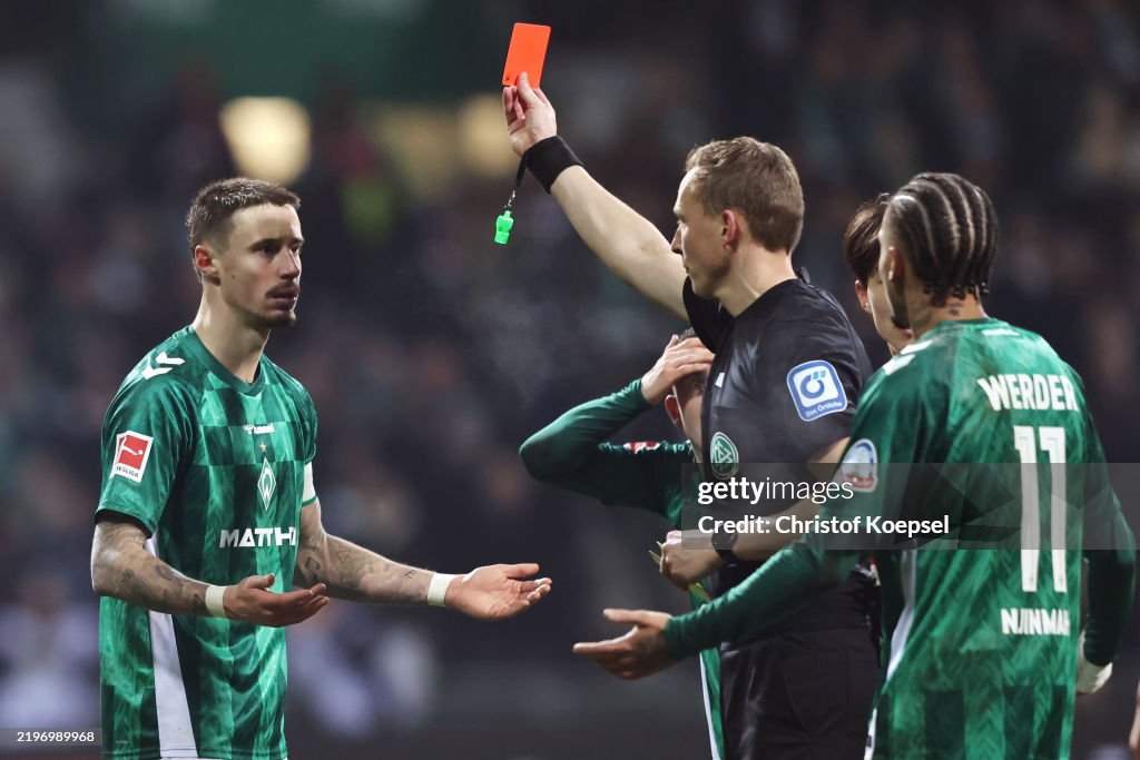 SV Werder Bremen v 1. FSV Mainz 05 - Bundesliga