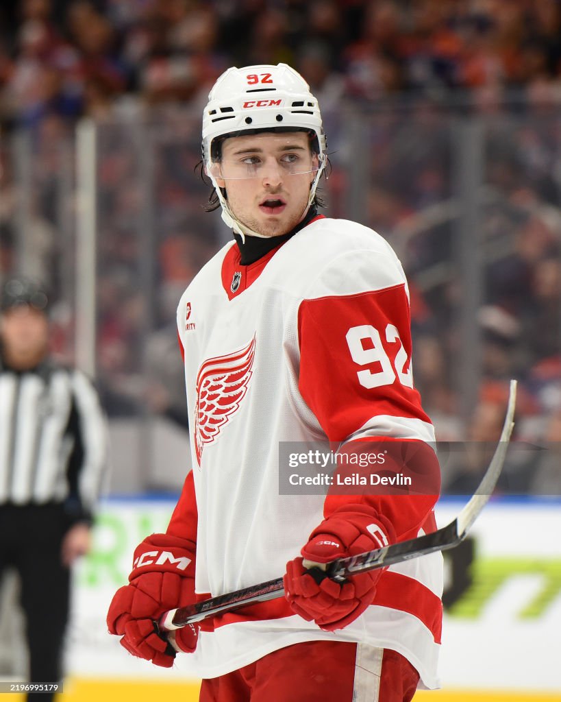 Detroit Red Wings v Edmonton Oilers