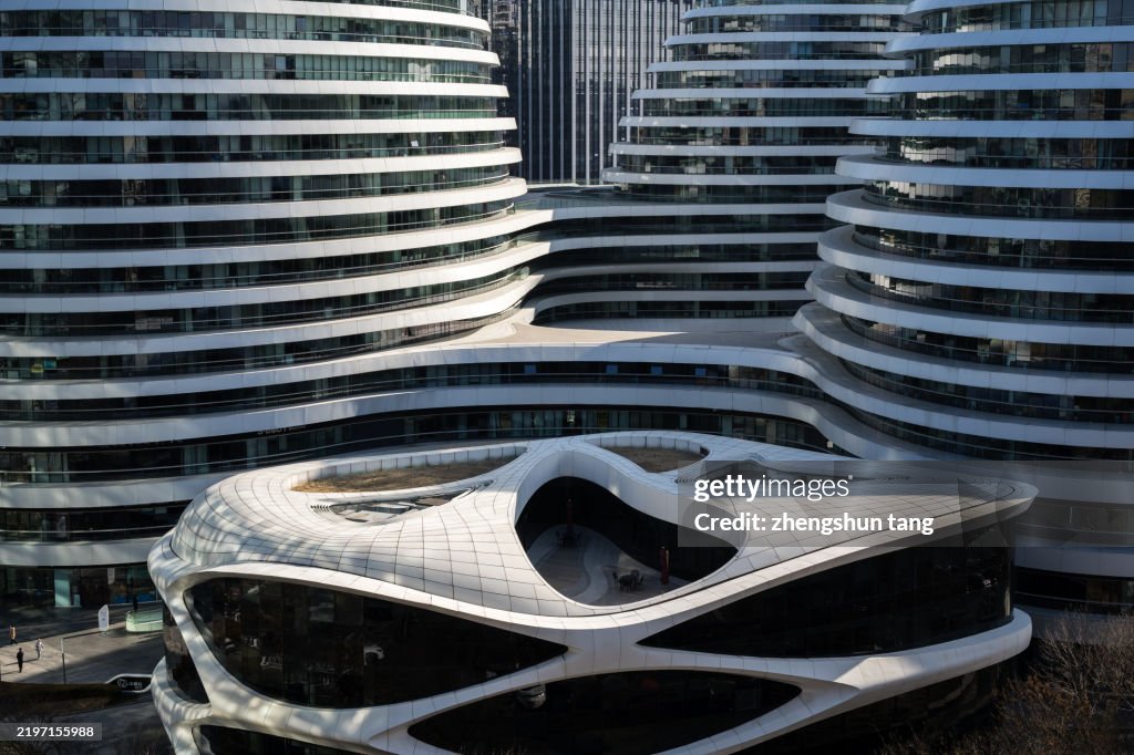 Architectural Curves of Wangjing SOHO in Beijing