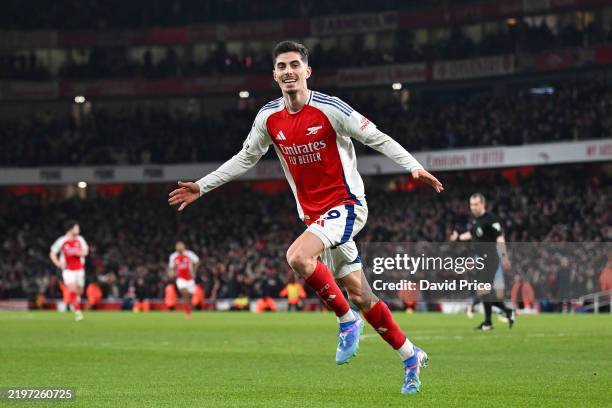 Kai Havertz of Arsenal celebrates scoring his team's fourth goal during the Premier League match between Arsenal FC and Manchester City FC at...