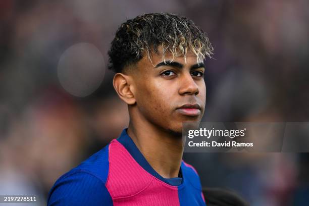 Lamine Yamal of FC Barcelona looks on during the LaLiga match between FC Barcelona and Deportivo Alaves at Estadi Olimpic Lluis Companys on February...