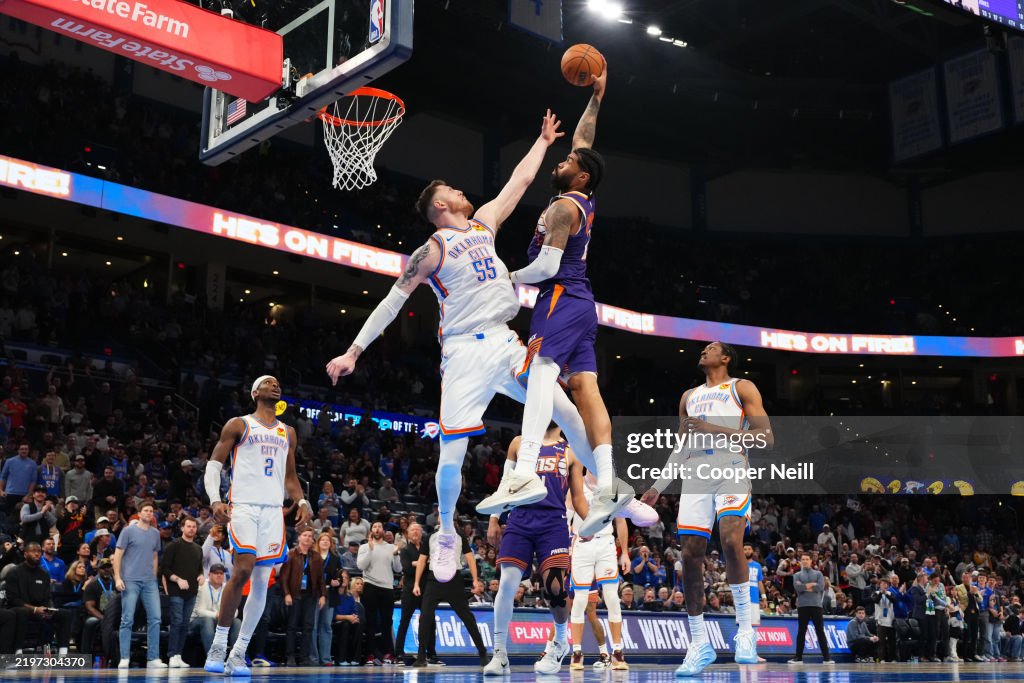 Phoenix Suns v Oklahoma City Thunder