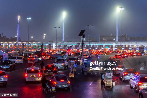 Tijuana Checkpoint 5,846 Ca Tijuana Stock Photos, High-Res Pictures, and Images - Getty Images