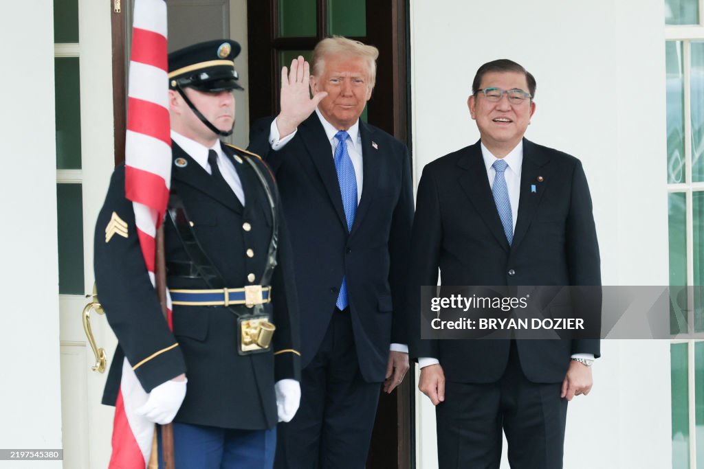 Trump-greets-Japan-Prime-Minister