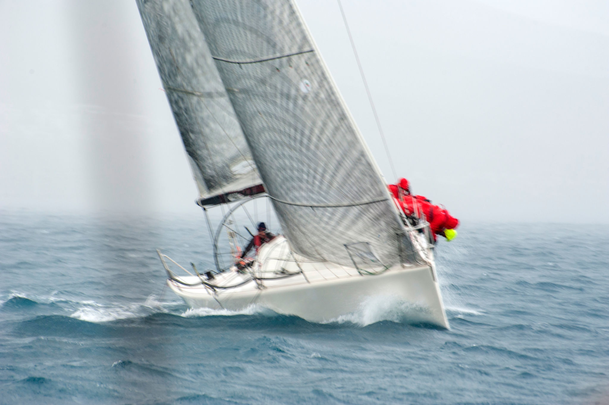 team sailing