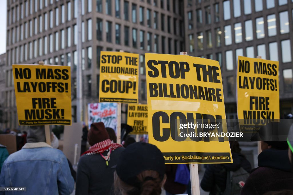 Protest-Washington-DC-OPM-against-Layoffs-and-Musk