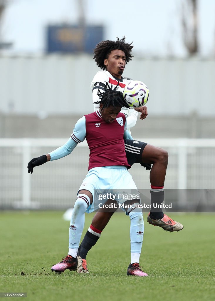 West Ham United U18 v Manchester United U18: English U18 Premier League Cup