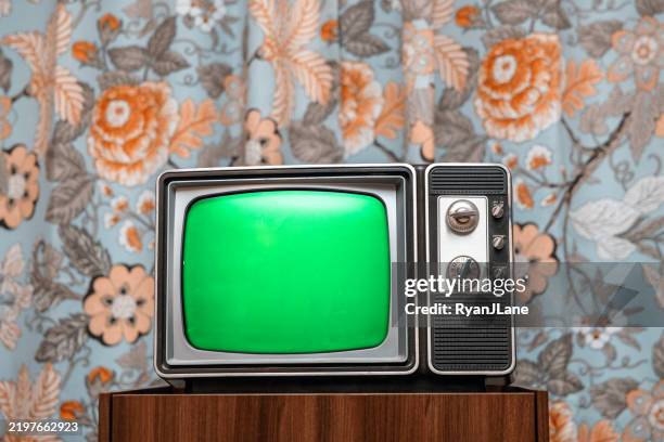 retro tube television in living room - look to the past stock pictures, royalty-free photos & images