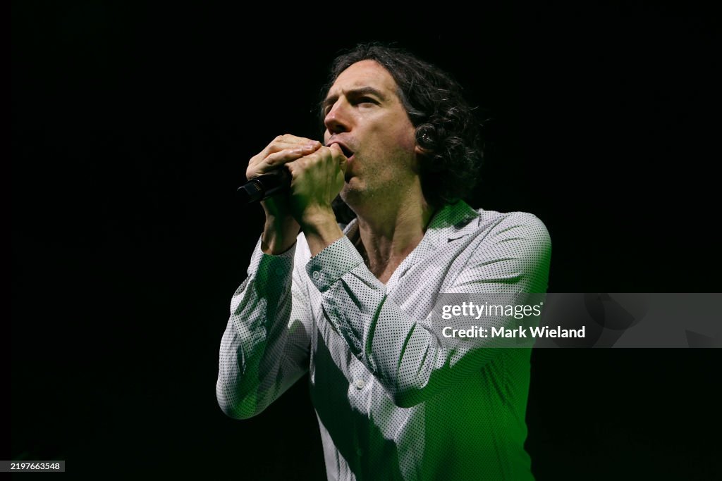 Snow Patrol Perform In Munich