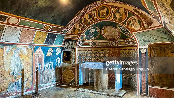 clare's oratory in basilica of saint clare of assisi - chapel stock pictures, royalty-free photos & images