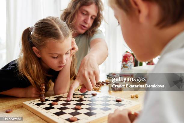 Chess Teaching 1,189 Teaching Chess Stock Photos, High-Res Pictures, and Images ...