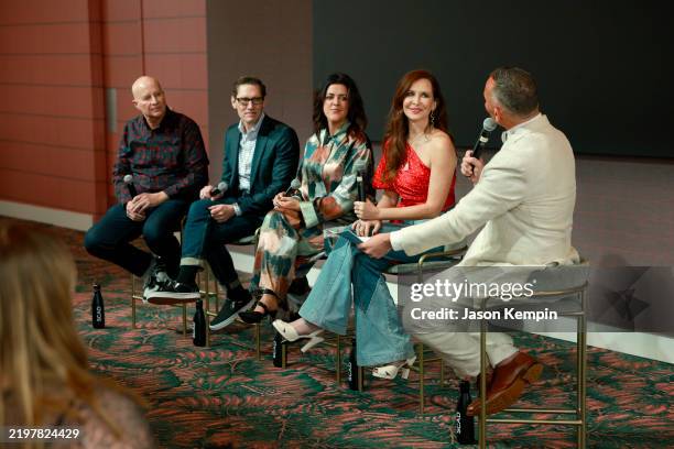 Karl Rouse 112 Katherine Howe Stock Photos, High-Res Pictures, and Images - Getty ...